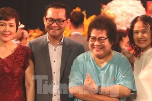NSƯT Minh Vượng hội ngộ NSND Hoàng Cúc, Minh Hòa