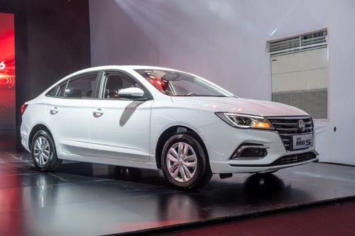 New MG5 về Việt Nam có giá từ 399 triệu đồng