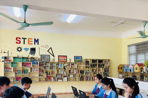 Đông Triều số hóa trường lớp, xây dựng trường học thông minh