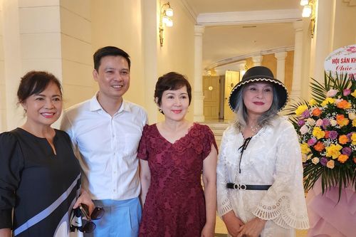 NSND Hoàng Cúc, NSND Minh Hòa gặp lại bên cạnh niềm vui là trăn trở