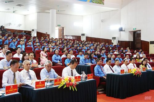 Khai mạc phiên trọng thể Đại hội Công đoàn Hà Tĩnh lần thứ XIX