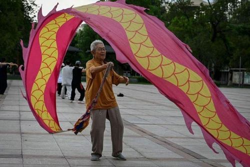 Thập kỷ quan trọng của Trung Quốc có thêm 100 triệu người cao tuổi