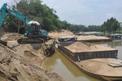 Dừng ngay khai thác khoáng sản nếu gây sạt lở bờ sông, đất canh tác