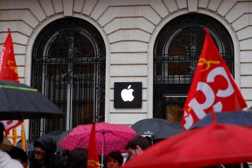 Nhân viên Apple tại Pháp và Tây Ban Nha đình công ngay ngày bán ra iPhone 15