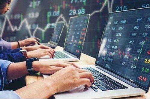 Phó Thủ tướng yêu cầu làm sạch dữ liệu người giao dịch chứng khoán trong tháng 11