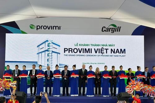 Khánh thành nhà máy sản xuất sản phẩm dinh dưỡng vật nuôi 28 triệu USD