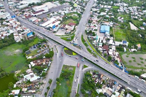 Lên thành phố, Bình Chánh muốn trở thành đô thị sông nước giống Trùng Khánh của Trung Quốc?