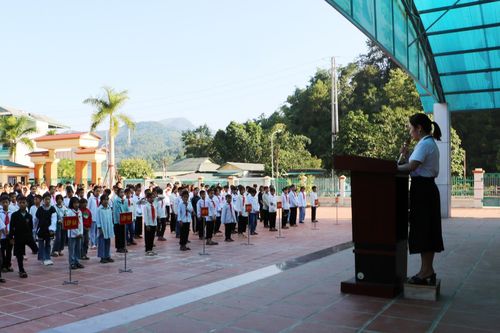 Phát động Hội thi vẽ tranh 'Chính sách chi trả dịch vụ môi trường rừng đồng hành cùng em đến trường'