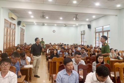 Tập huấn về phòng, chống xâm hại trẻ em
