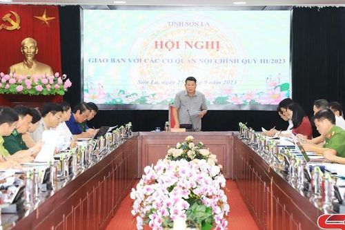 Hội nghị giao ban với các cơ quan nội chính quý III năm 2023