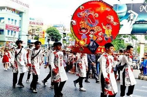 TP. Huế hoãn lễ hội quảng diễn Lân - Sư - Rồng và rước đèn trung thu