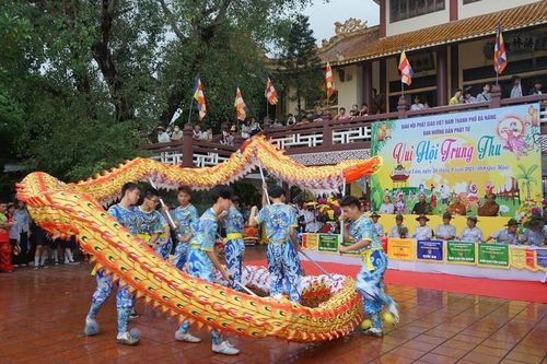 Chương trình Vui hội Trung thu dành cho các em thiếu nhi