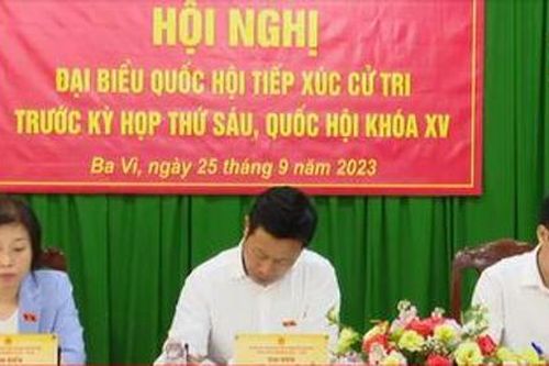 Cử tri đưa ra những bức xúc dân sinh cần giải quyết