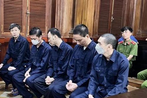 Xét xử nhóm đối tượng bán đất nền ảo, chiếm đoạt hơn 116 tỷ đồng