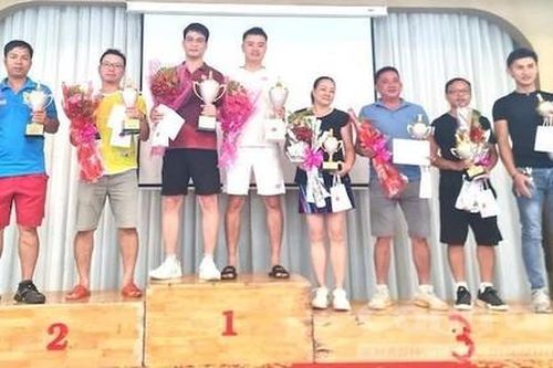 Hơn 120 tay vợt tranh tài ở giải quần vợt Công an tỉnh Gia Lai