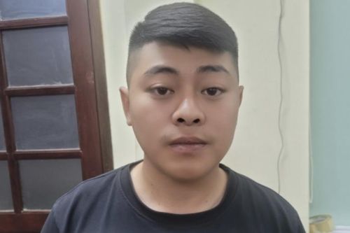 Nam thanh niên trúng đạn khi đang đi trên cầu Bài Thơ