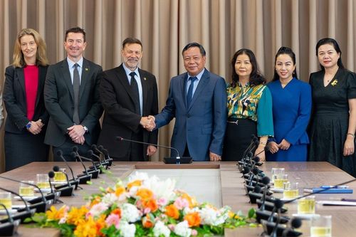 Tăng cường hợp tác về giáo dục giữa Thành phố Hà Nội và Australia
