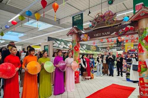 Thêm một hệ thống siêu thị hàng đầu của Pháp đồng hành cùng sản phẩm Việt