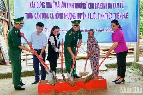 Khởi công 2 nhà 'Mái ấm tình thương' cho phụ nữ nghèo biên giới