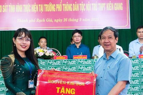 Kiên Giang cần phát huy kết quả đạt được, làm tốt hơn nữa công tác giáo dục, nhất là giáo dục đại học