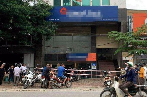 Phát hiện nam bảo vệ tử vong tại ngân hàng ở Bắc Giang