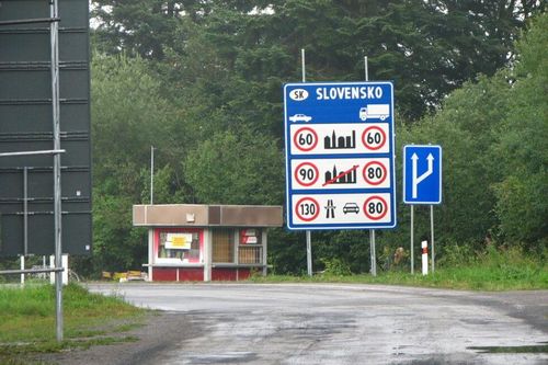 Nói không muốn khiến Slovakia và Đức ngạc nhiên về biện pháp thắt chặt kiểm soát biên giới, Ba Lan sẽ làm gì?