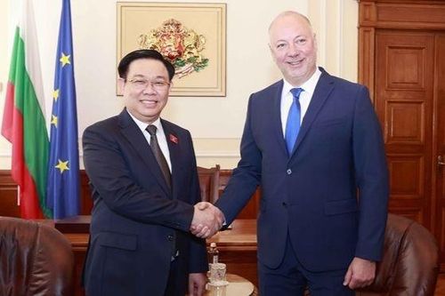 Củng cố nền tảng quan hệ chính trị tốt đẹp Việt Nam - Bulgaria