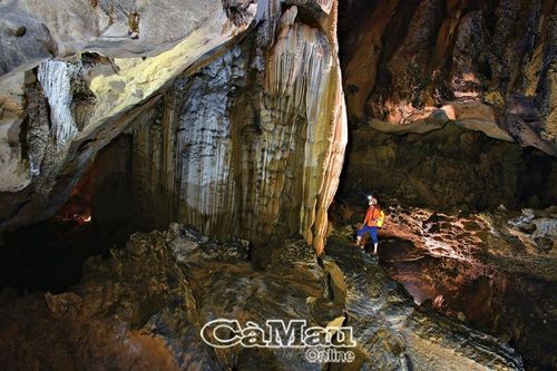 Về Quảng Bình khám phá hang động