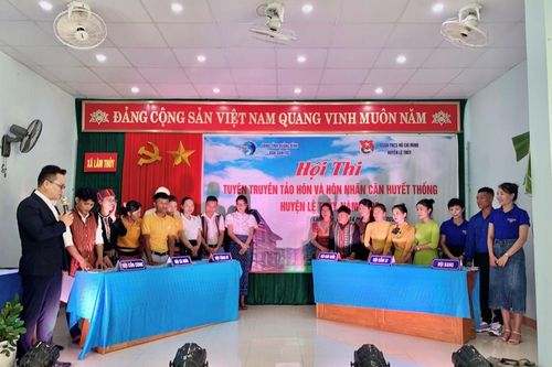 Tăng cường tuyên truyền để giảm thiểu tình trạng tảo hôn và hôn nhân cận huyết