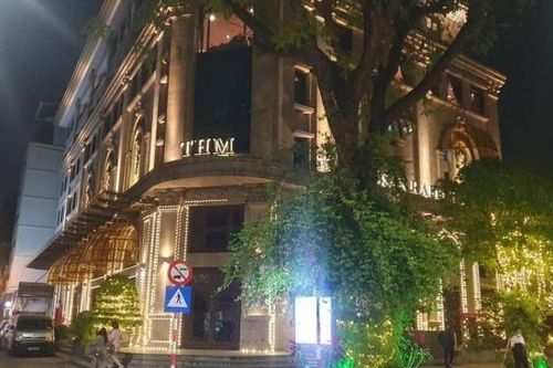 Ngân hàng bán món nợ có tài sản thế chấp liên quan trụ sở Tân Hoàng Minh