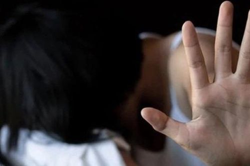 Người đàn ông khiếm thị xâm hại bé gái tại cơ sở tẩm quất người mù