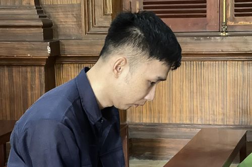 Giết chết người yêu rồi nằm cạnh xác cả đêm