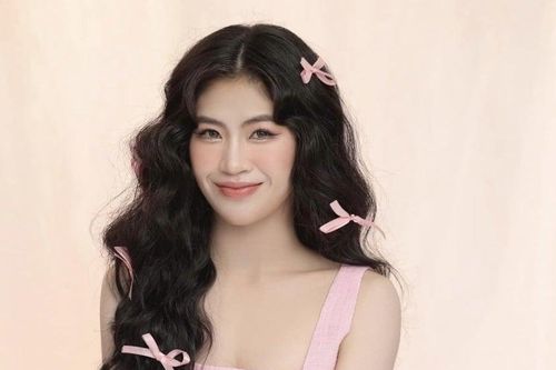 Nữ cầu thủ Thanh Nhã bất ngờ hóa ngọt ngào, ngây thơ trong bộ ảnh đón tuổi 22