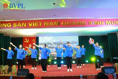 Sôi nổi chương trình Gala chào tân sinh viên khóa 11, Đại học Kiểm sát