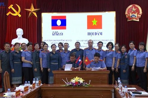 Đoàn VKSND tỉnh Luông Pra Băng, CHDCND Lào thăm và làm việc tại VKSND tỉnh Điện Biên