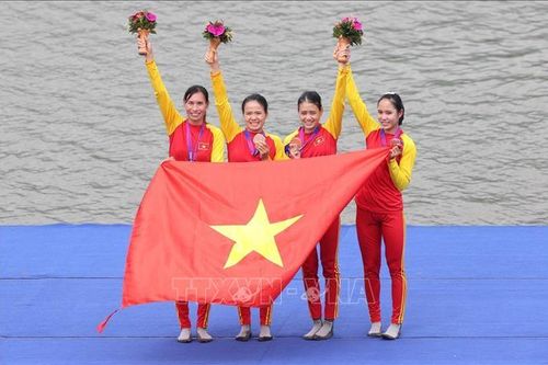 Xót xa hình ảnh bàn tay biến dạng của nhà vô địch Rowing