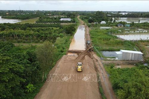 Tăng tốc thi công tuyến đường tránh thành phố Cao Lãnh