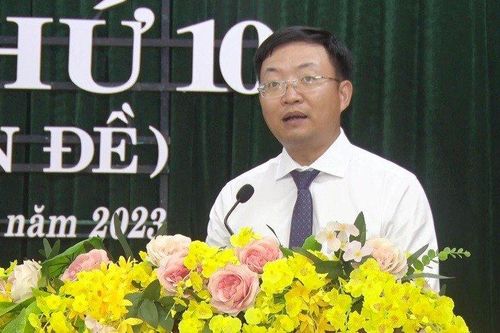 Ông Nguyễn Thế Anh được bầu giữ chức Chủ tịch UBND thị xã Nghi Sơn