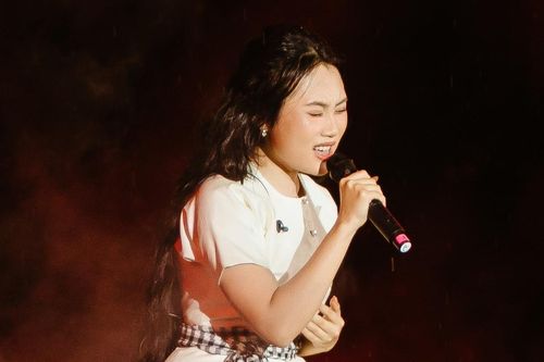 Lần đầu hát live 'Bóng phù hoa', Phương Mỹ Chi có khiến dân tình thất vọng?