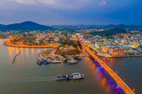 Hà Tiên đấu giá 3 khu đất lấn biển, thu trên 423 tỷ đồng