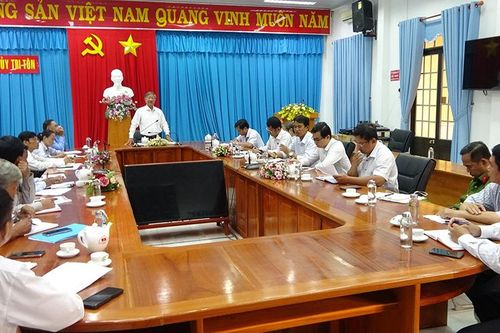 Bàn giải pháp đảm bảo an ninh trật tự trong vùng đồng bào dân tộc ở Tri Tôn