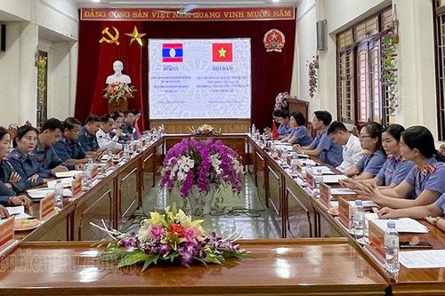 Hội đàm giữa Viện Kiểm sát Nhân dân tỉnh Điện Biên với Viện Kiểm sát Nhân dân tỉnh Luông Pha Bang