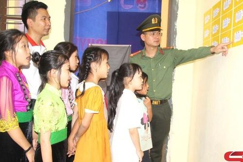 Xây dựng môi trường an toàn, thuận lợi cho học sinh