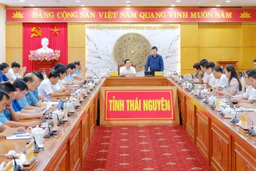 Tiếp tục thực hiện nghiêm túc việc phát ngôn và cung cấp thông tin cho báo chí