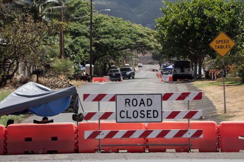 Người dân Hawaii quay trở lại nhà sau trận cháy rừng ở Lahaina
