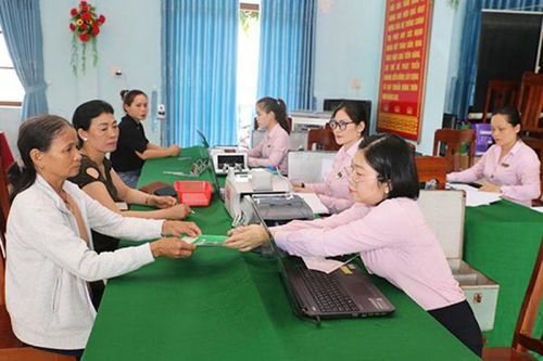 Vốn chính sách trao cơ hội thoát nghèo cho đồng bào dân tộc thiểu số miền núi