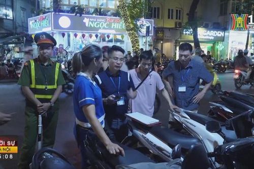 Xử phạt các bãi trông xe tự phát tại chợ trung thu