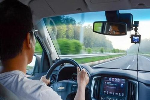 Không bắt buộc xe cá nhân lắp camera giám sát hành trình