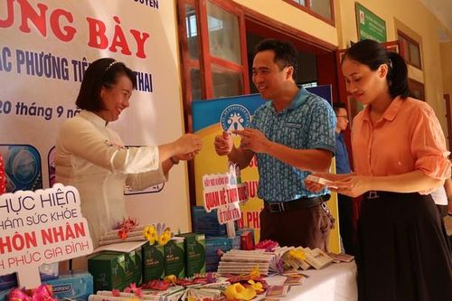 Nhiều hoạt động thiết thực hưởng ứng Ngày Tránh thai thế giới 26/9/2023