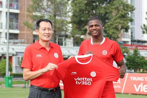 Viettel FC đưa tiền đạo ngoại binh cũ trở lại
